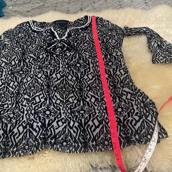 INC tunic top with embroidery and bling size L - Picture 8 of 8
